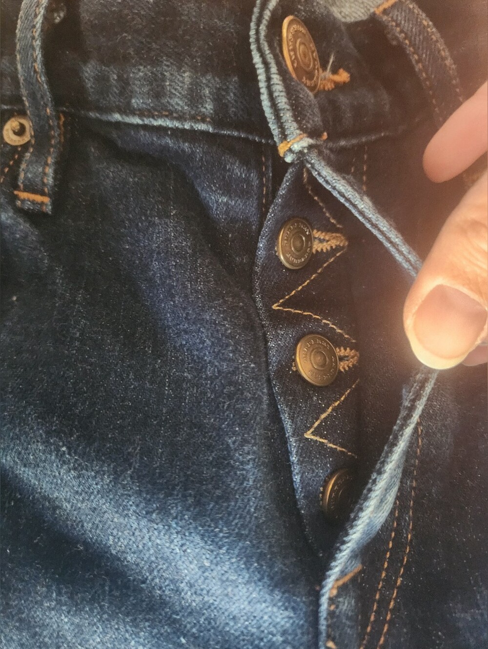 Women's Burberry Button Up Straight Jeans 30X32 - Picture 4 of 12